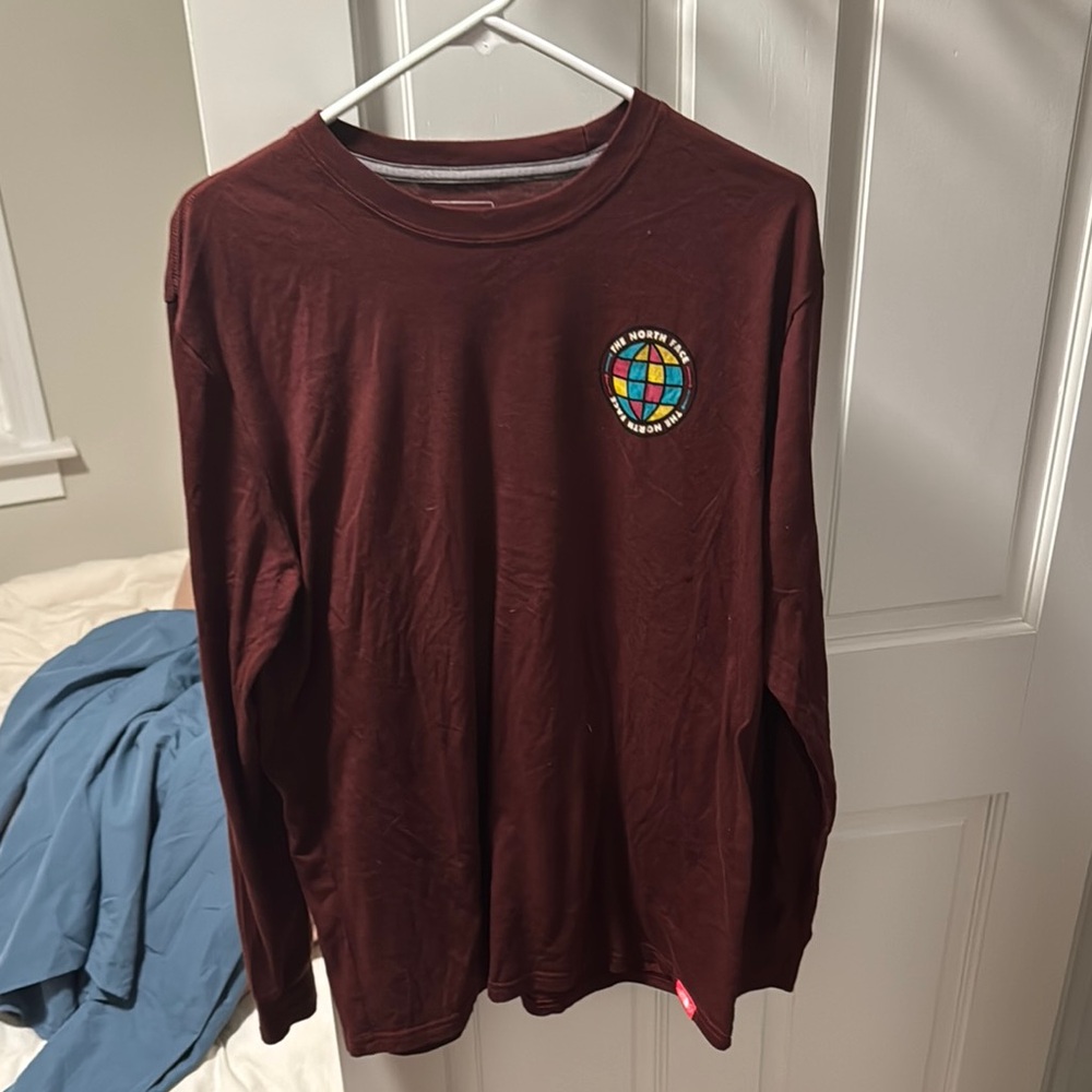The North Face long sleeve **Never worn**